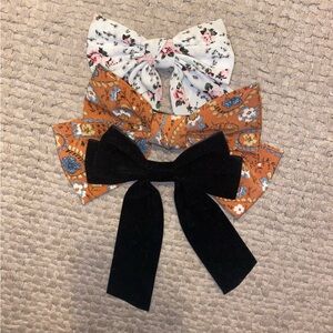 FWP! Lot of three hair bows, clip, floral and velvet